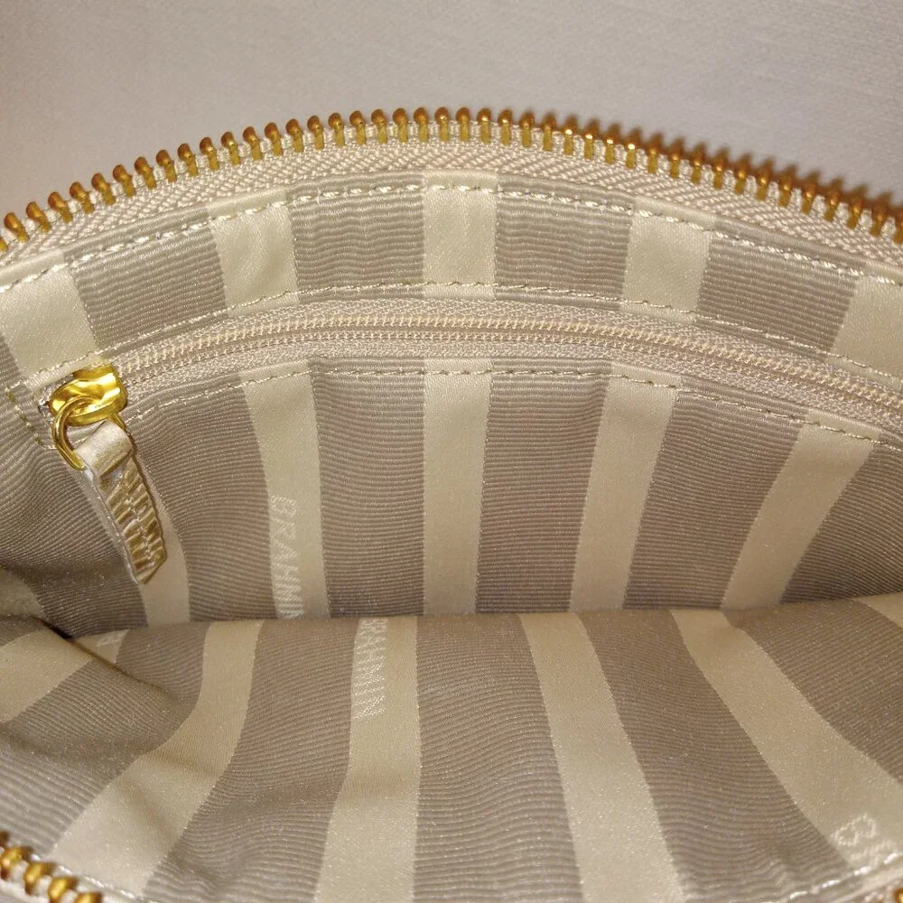 Brahmin Sally Wristlet/Cosmetic Bag Embossed Palm Leaf Print Leather Taupe NWT - Picture 4 of 12